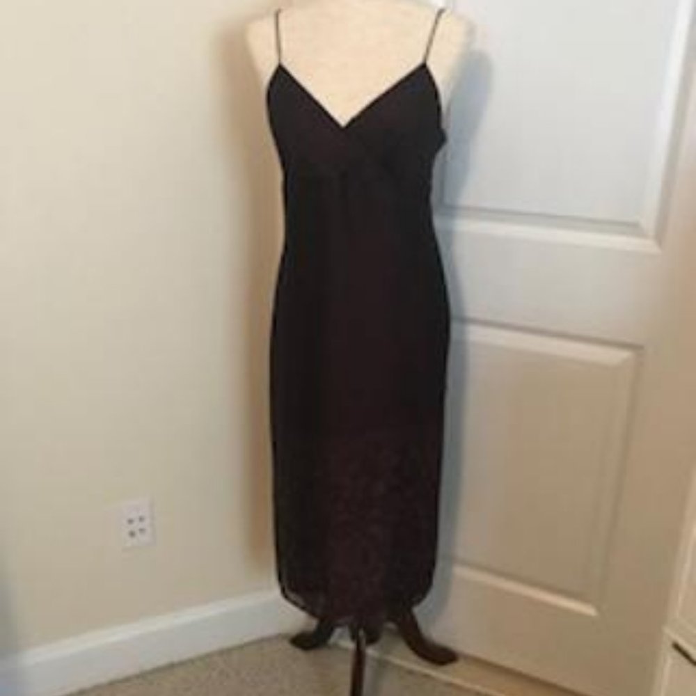 NWOT Wine Floral Surplice V-neck Midi Dress